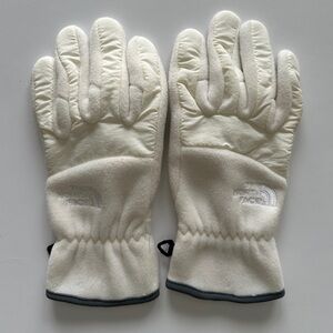 **SOLD**The North Face Denali Fleece Gloves